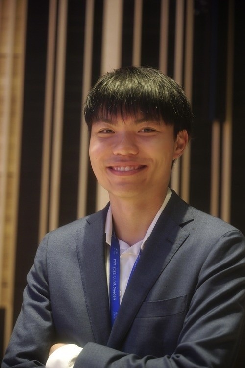 Leon Chen